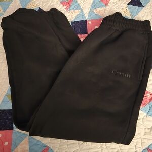 Comfrt Black Fleece Jogger Sweatpants